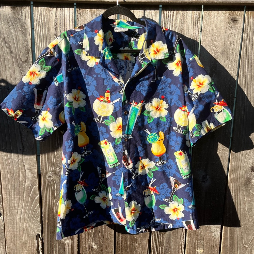 Hawaiian Aloha Republic Vintage men’s 2XL shirt drinks hibiscus made in USA